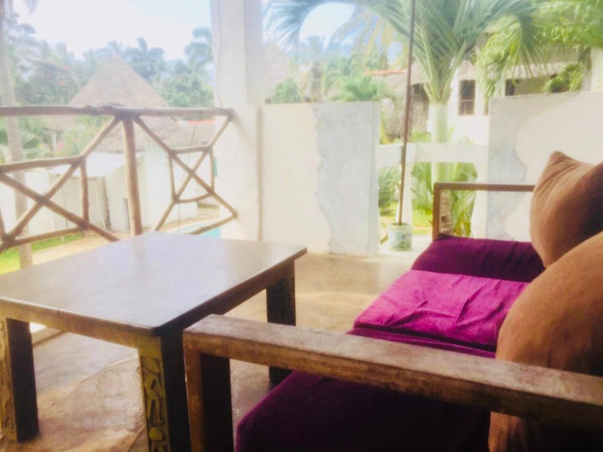 Miwa Holiday Resort Diani Beach Εξωτερικό φωτογραφία