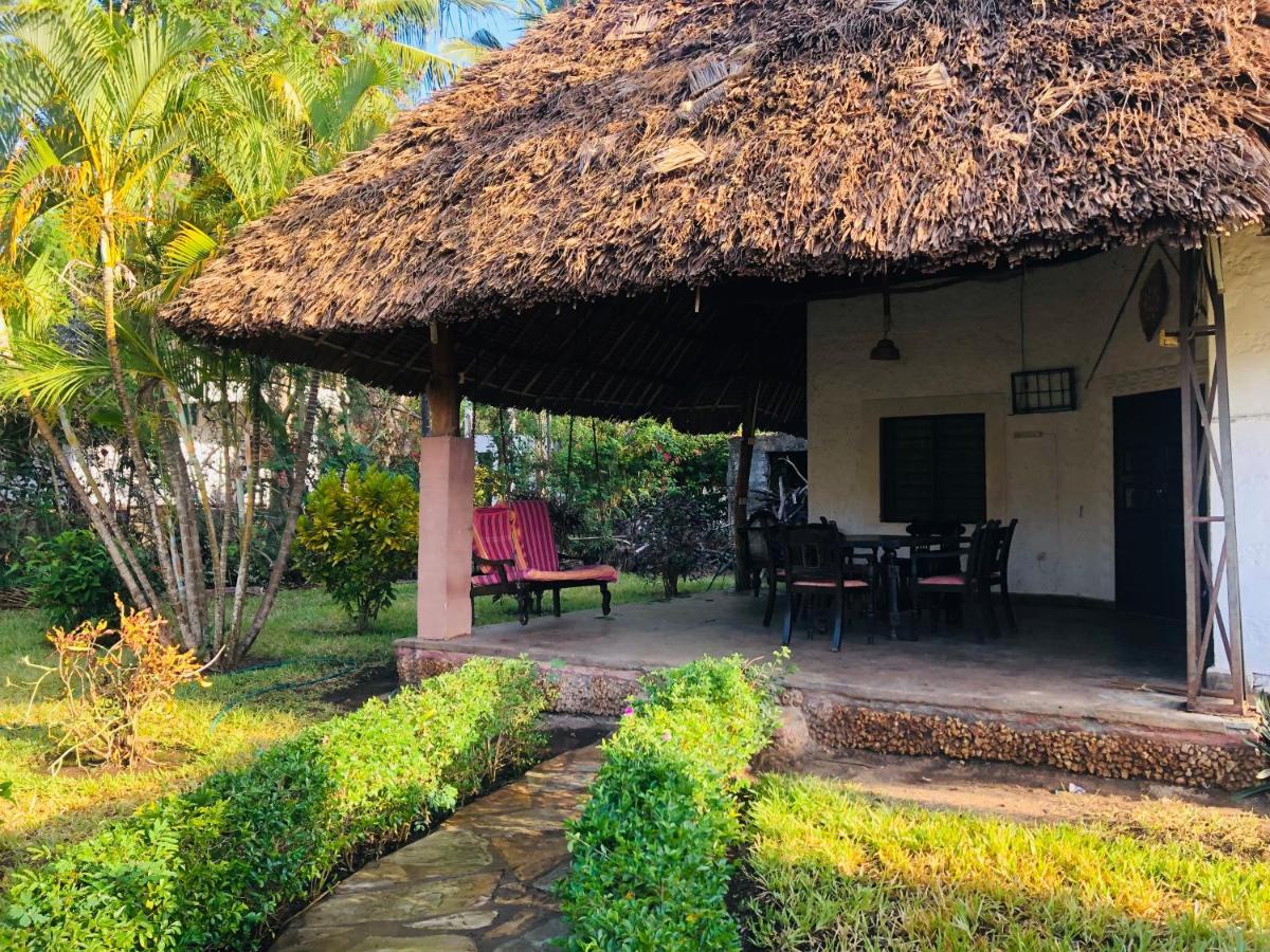 Miwa Holiday Resort Diani Beach Εξωτερικό φωτογραφία